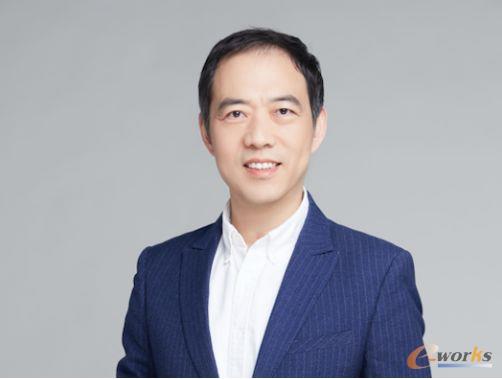 阿特斯阳光电力集团副总裁张国兴一行到楚江新材考察交流