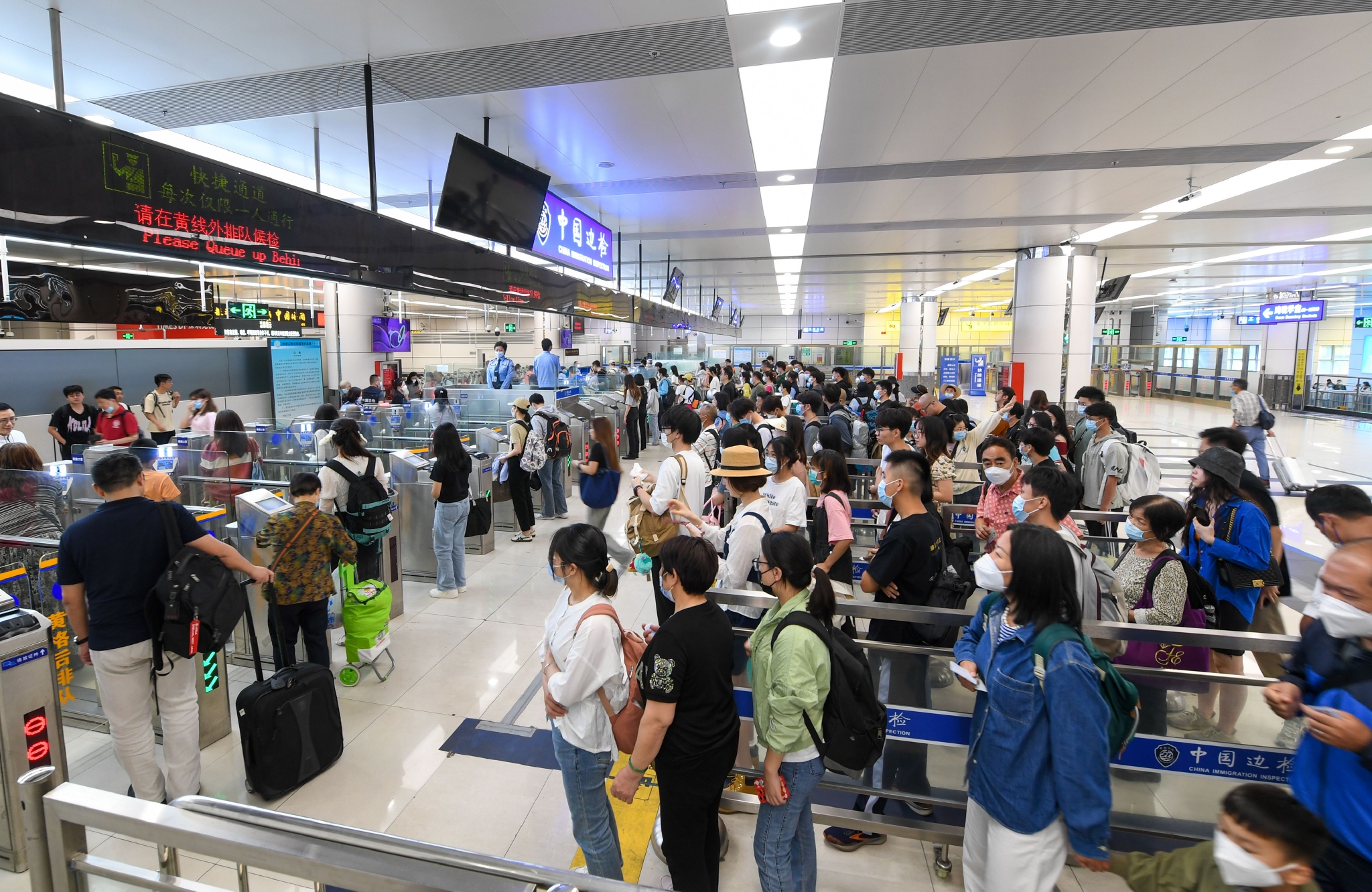 发力“视半工备、海陆空网”八大支柱 深圳宝安经济增长目标6%