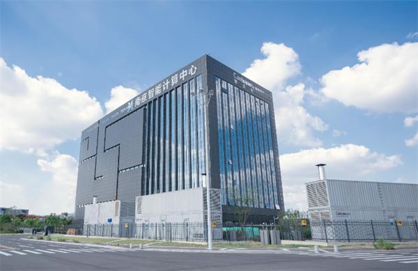 长信科技：拟参与设立合资公司切入算力行业