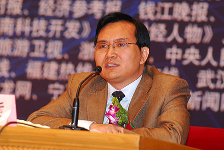 国家统计局城市司首席统计师董莉娟解读2025年4月份CPI和PPI数据
