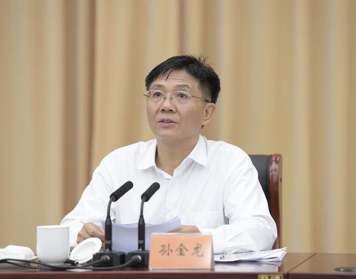 生态环境部党组书记孙金龙在北京市调研生态环境保护工作