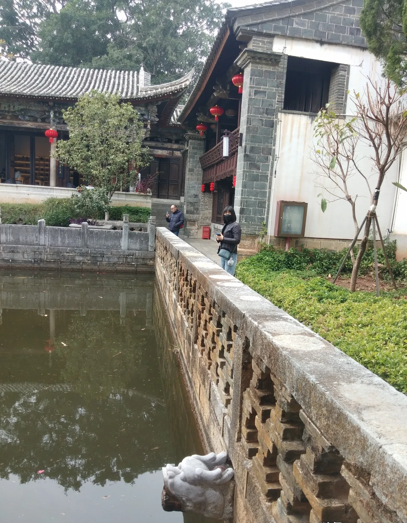 旺季不旺、淡季更淡，元祖股份2024年“双降”背后：高毛利率难换业绩增长