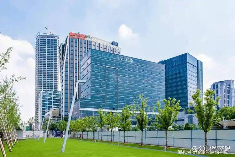 “沪六条”首周！实探上海楼市：优质新盘余量告急，二手房成交“淡季不淡”
