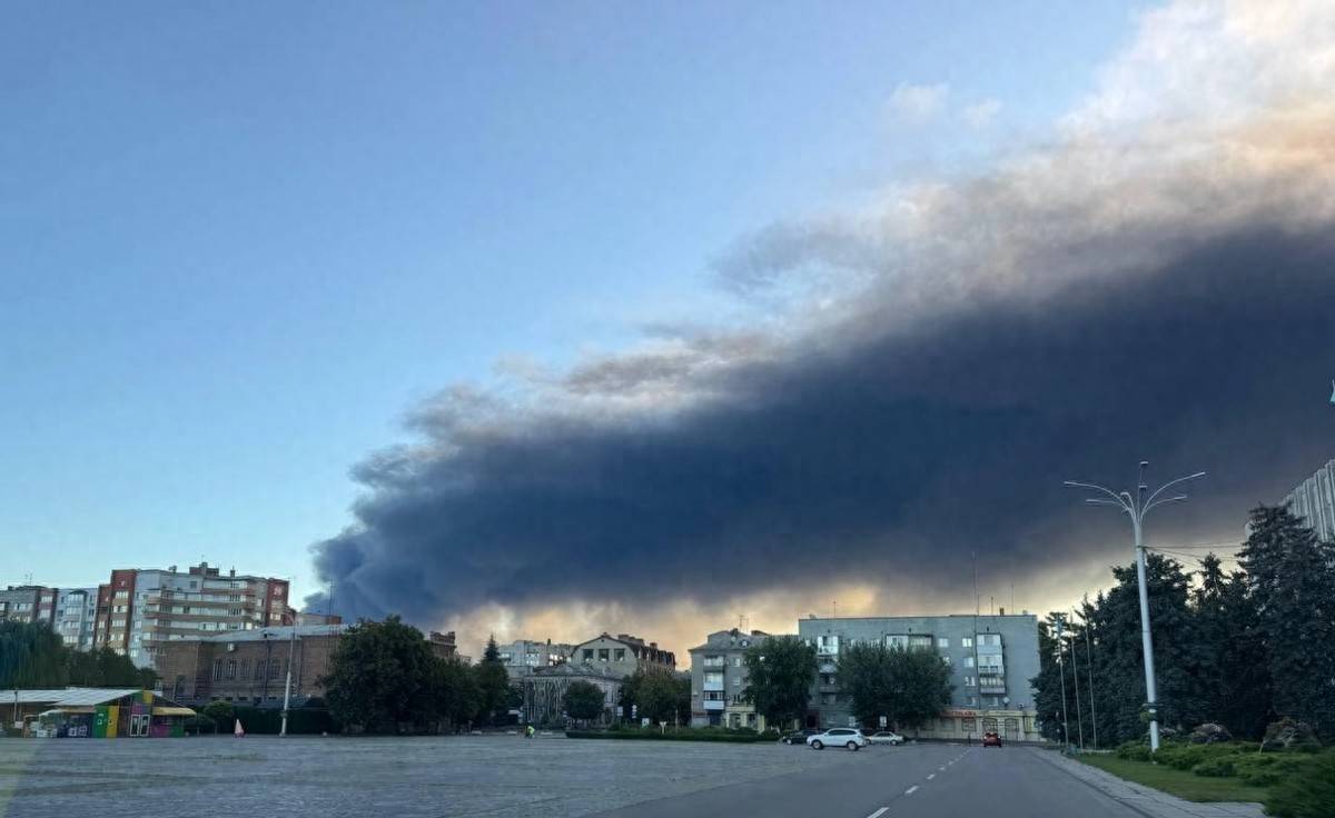 乌克兰遭大规模空袭