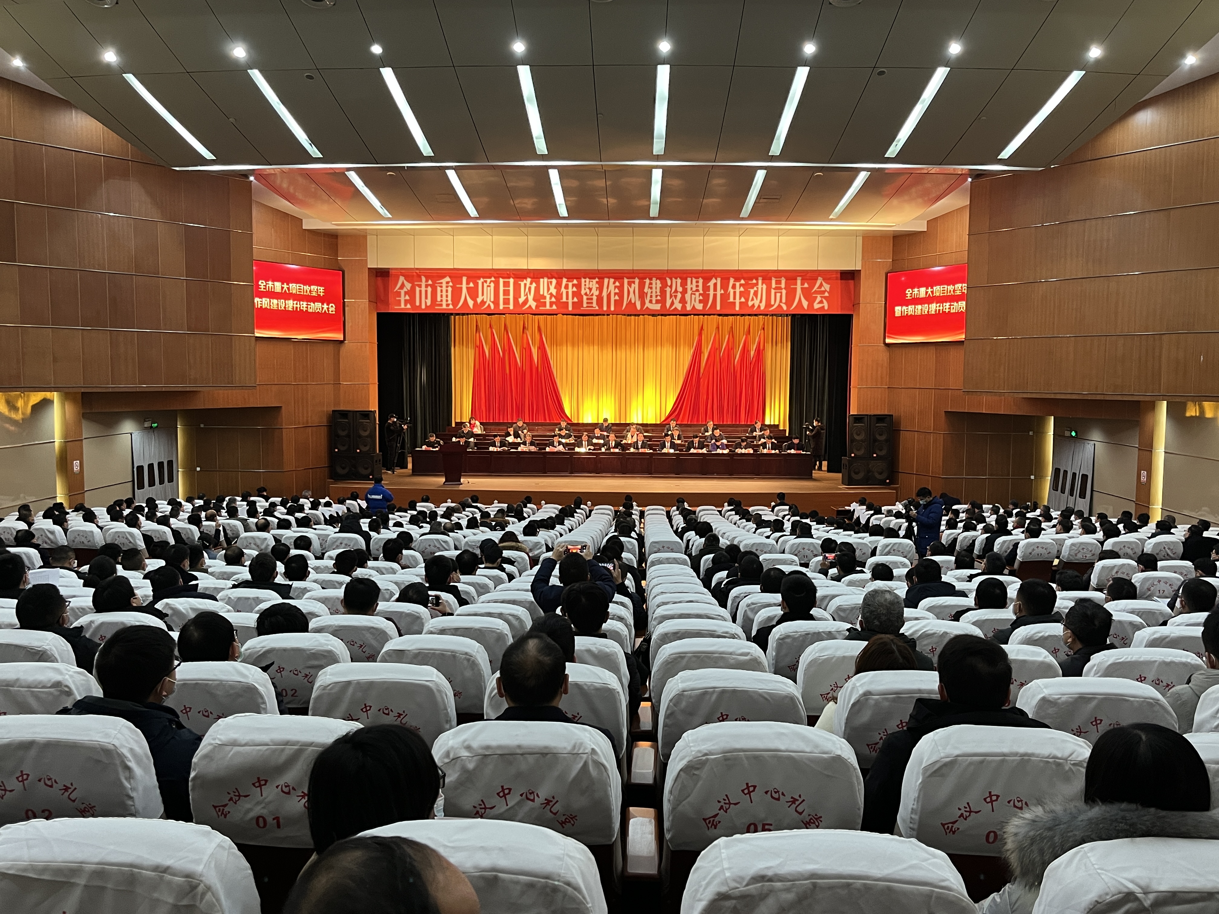 国家能源局局长王宏志：以更大力度推动我国新能源高质量发展