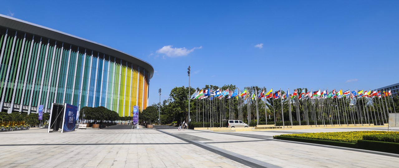 4108家境外企业参展 第八届进博会规模再创新高