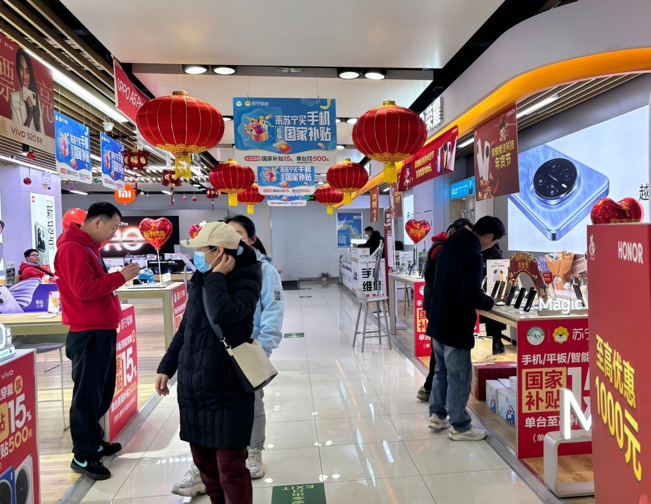 卓郎智能:在适配功能性纺织品、智能穿戴等领域暂无业务布局