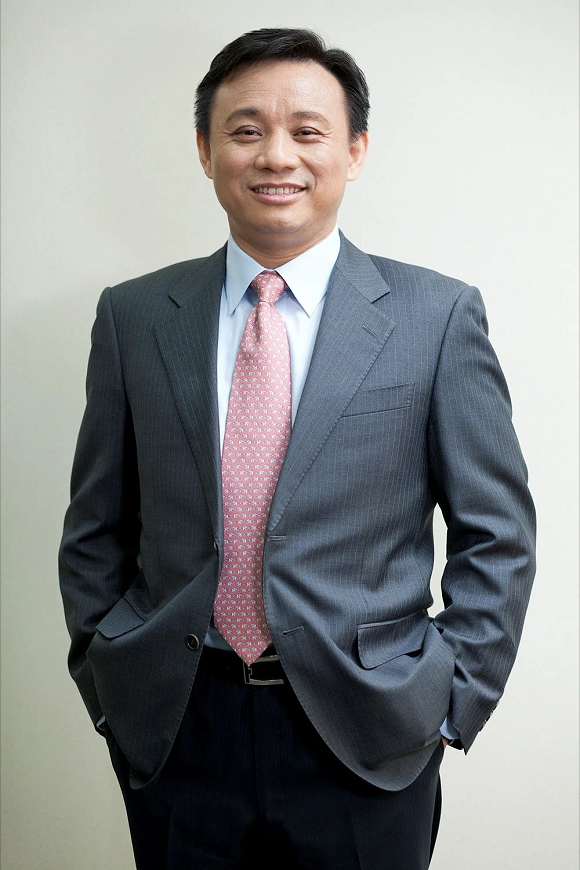 惠誉评级将阿曼的信用评级上调至“BBB-”