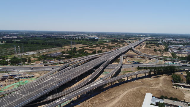 独联体成员国共商交通一体化发展