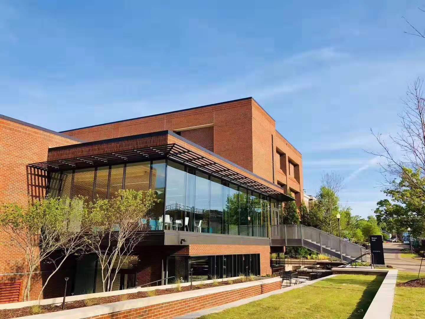 毛里塔尼亚经济与发展部长预测2025年通胀率低于2%