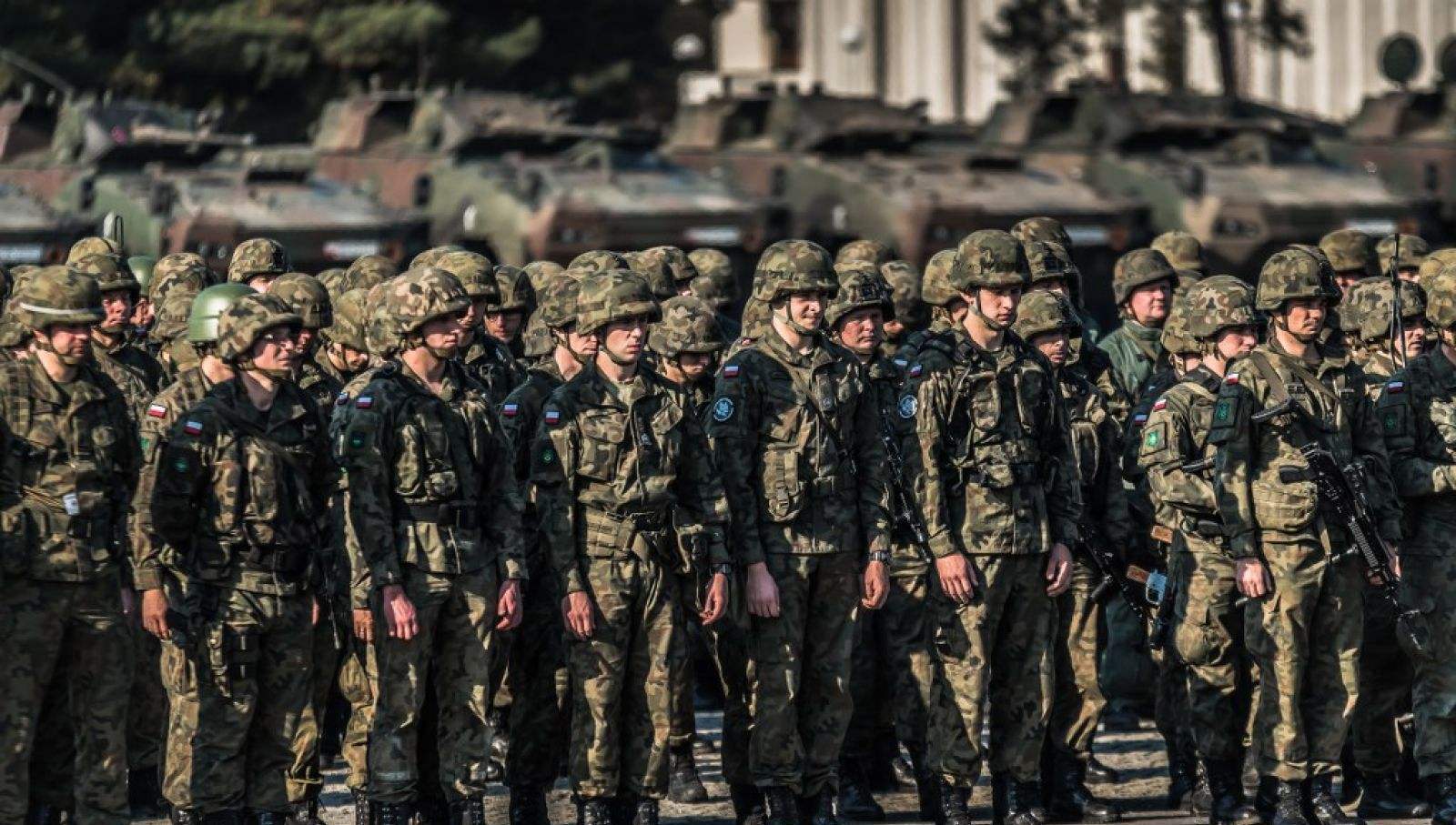 波兰央行大举增持黄金：已批准购买150吨的计划 总储备将增加到700吨