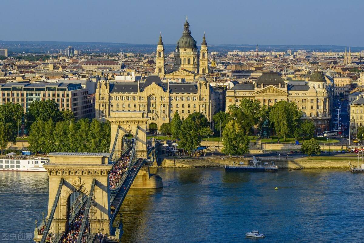 AMRO预测越南将在2026年引领东盟+3地区经济增长