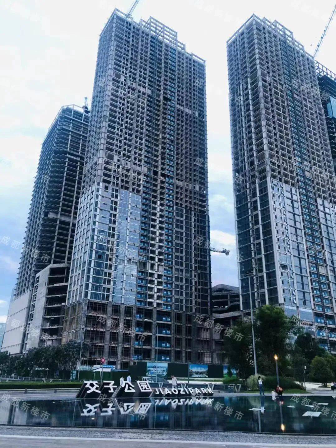 这家民营房企拟发13.25%高息美元债，销售回款承压