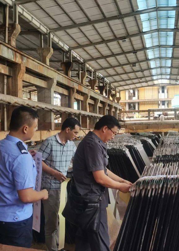 全国人大代表、长虹控股集团董事长柳江：多措并举推动绿色低碳产业融入民生日常