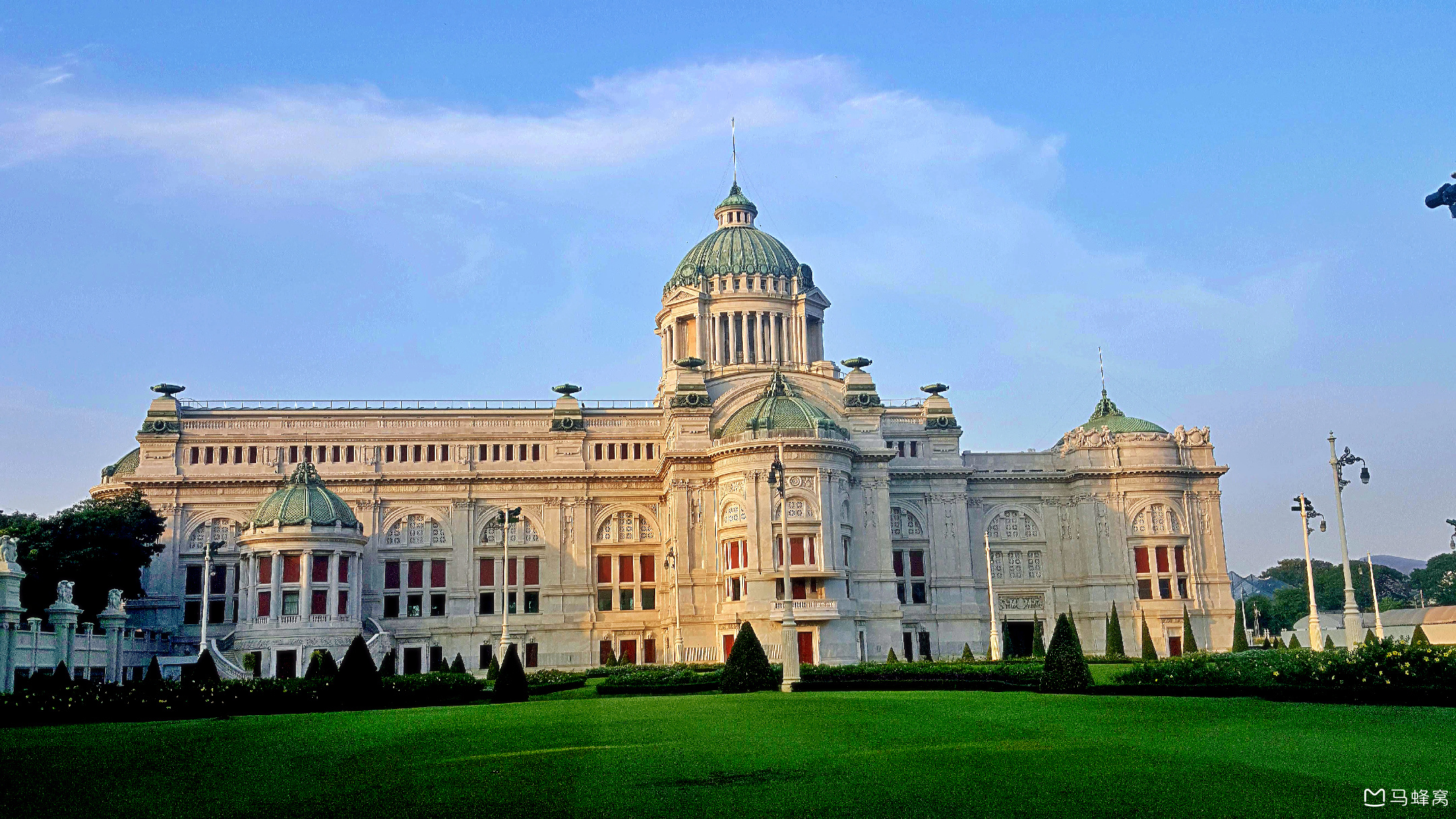 泰出口银行为陷入困境的出口商提供了500亿泰铢的紧急援助