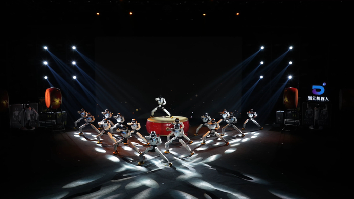 黄晓明，入局机器人租赁赛道！