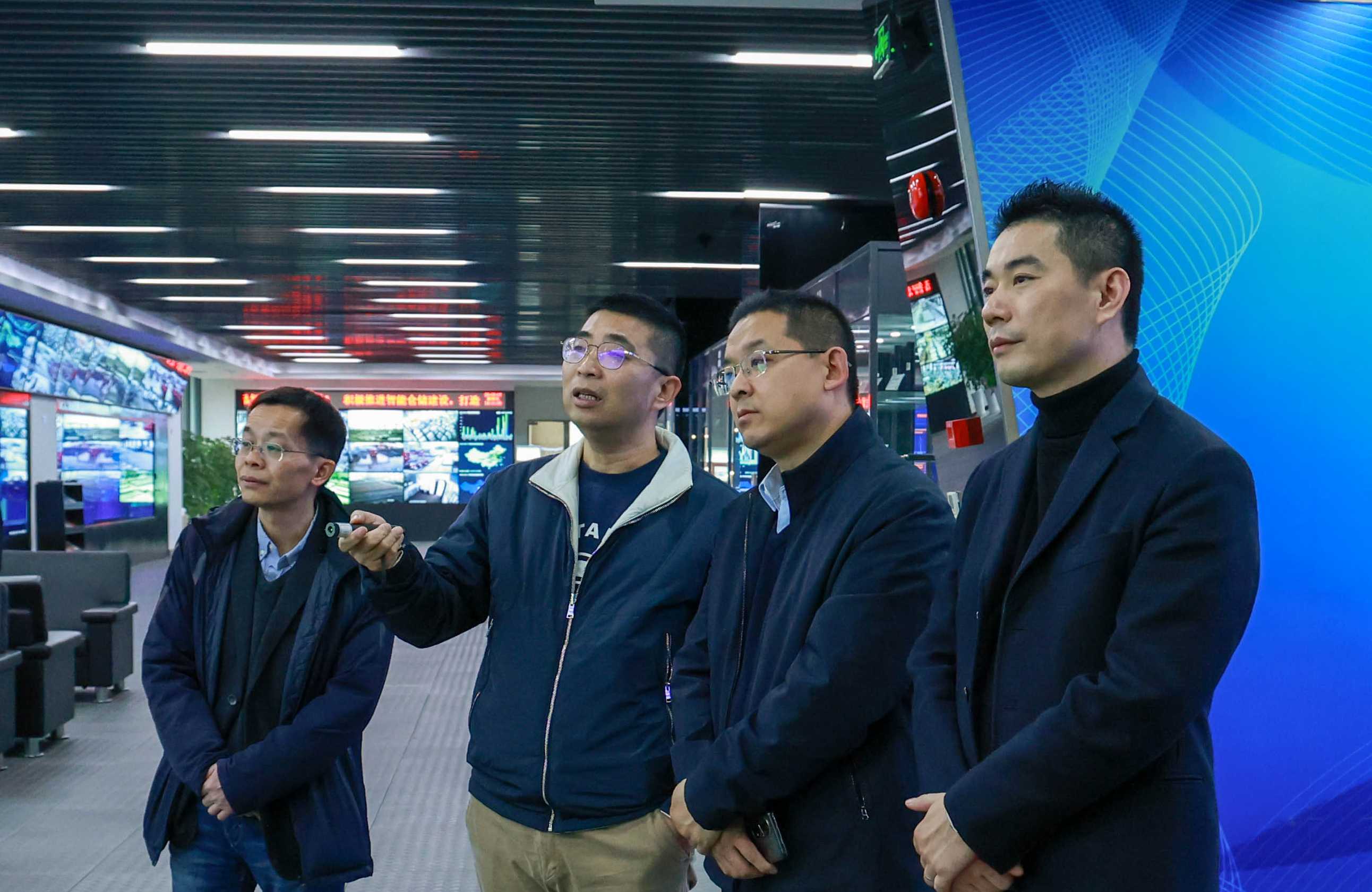 国家发改委主任郑栅洁会见大众汽车集团管理董事会主席奥博穆