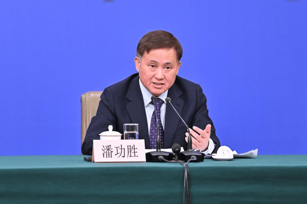央行行长最新发声！关乎股市、债市、人民币→