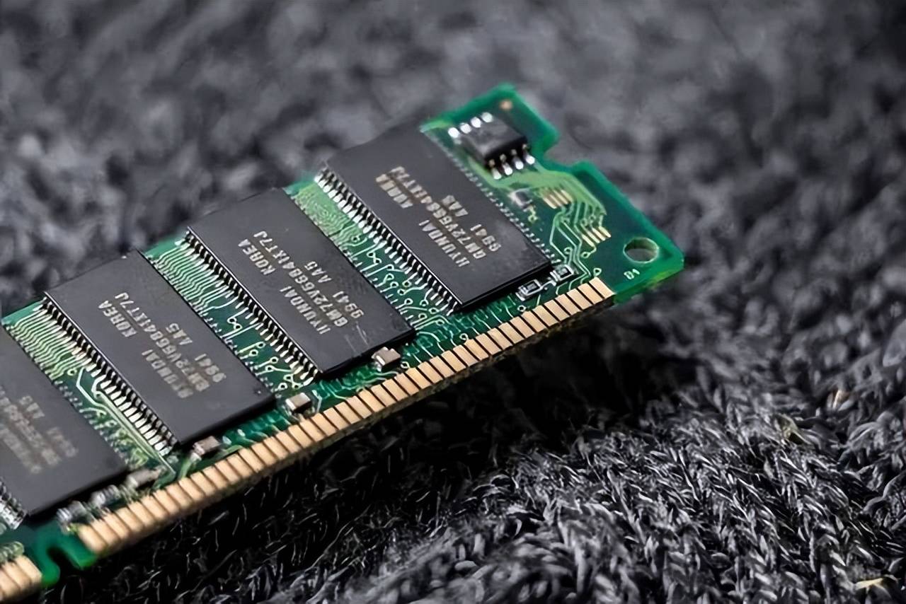 三星电子Exynos2700量产用样品芯片，预计今年上半年完成制造