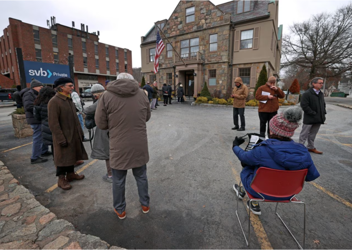 智利企业减税政策引发商界期待与分析师警示