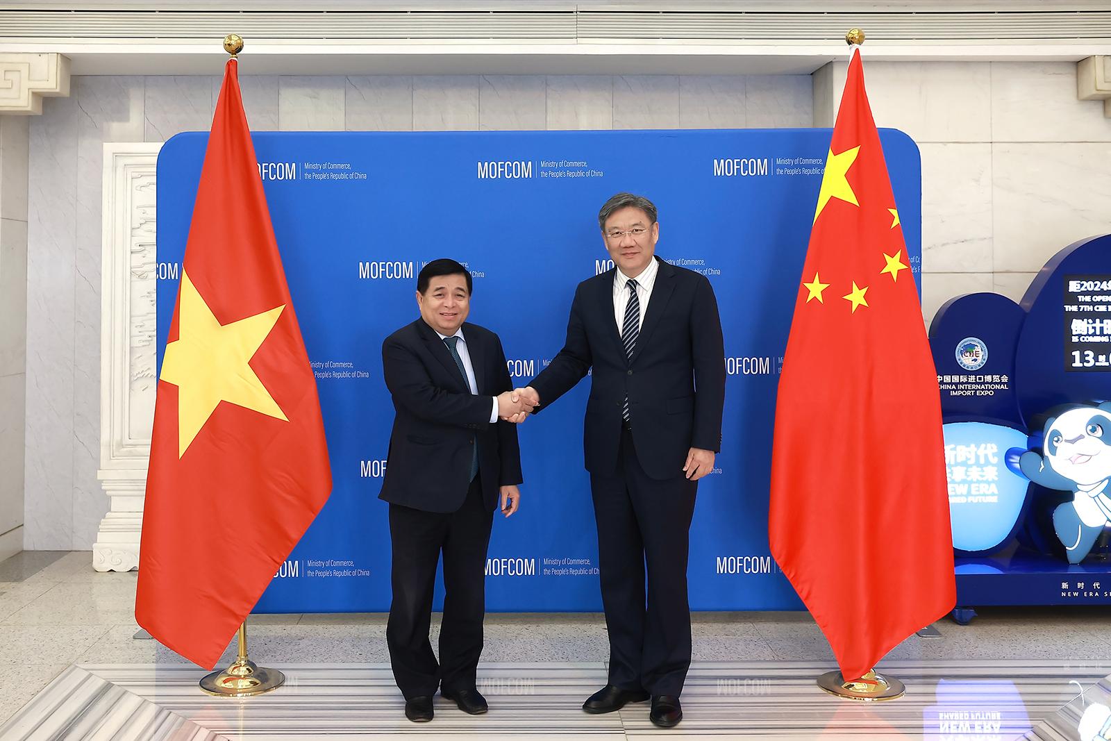 王文涛部长出席世贸组织第14届“中国项目”圆桌会开幕式并致辞