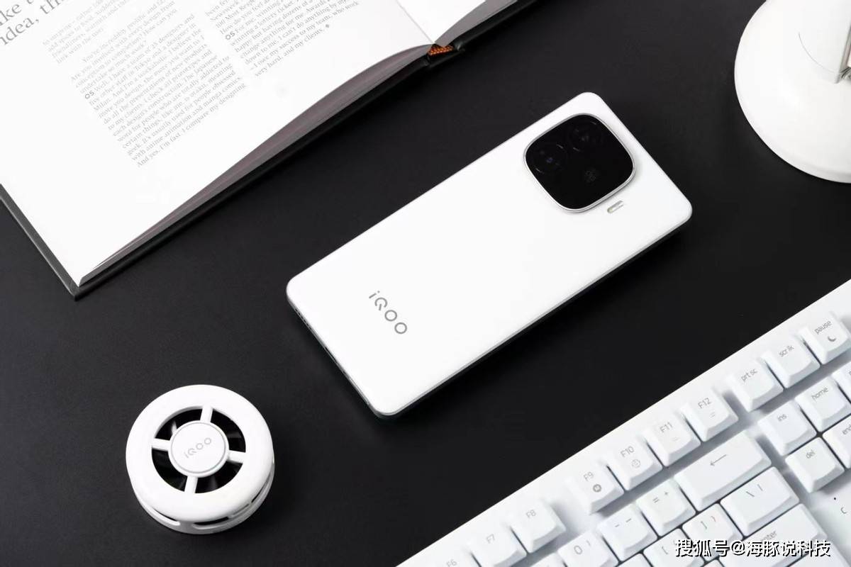 科技圈刷屏！奥尔特曼豪宅，遭袭！最新声明来了